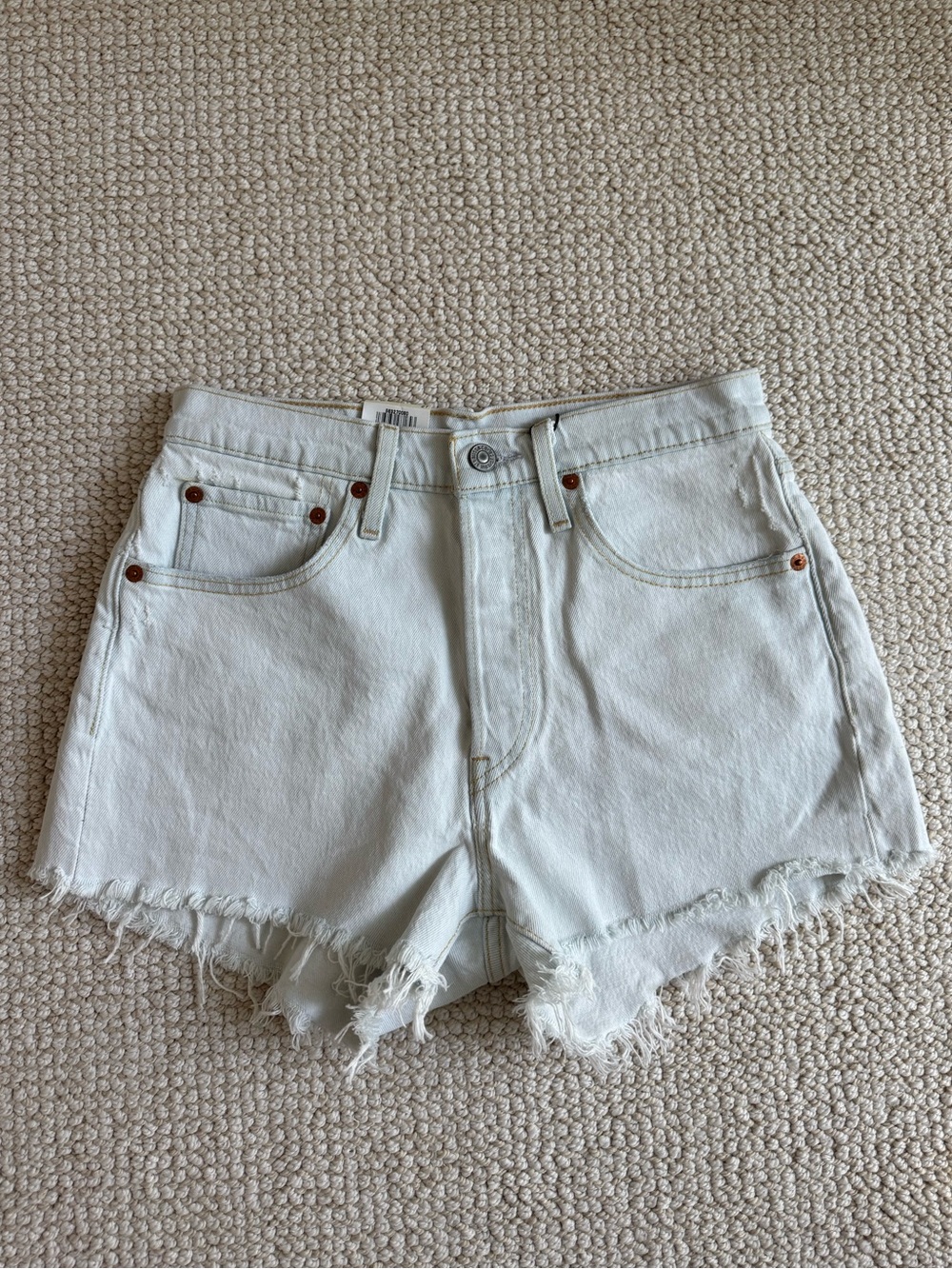 🩵LEVI’S HIGH RISE 501 SHORTS🩵